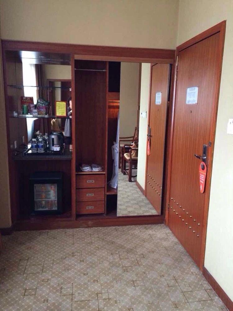 Hongyadong Hotel Chongqing Eksteriør billede